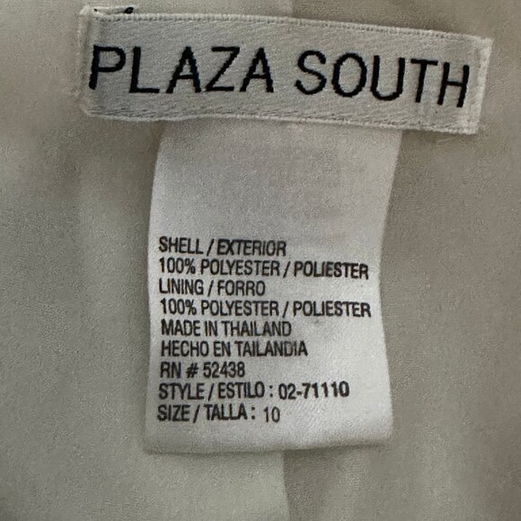 Command Attention with Military Chic: Plaza South Women's Jacket, Size 10 - Picture 11 of 12